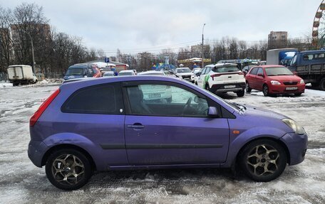 Ford Fiesta, 2006 год, 340 000 рублей, 3 фотография