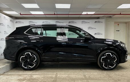 Volkswagen Tiguan, 2024 год, 5 990 000 рублей, 7 фотография