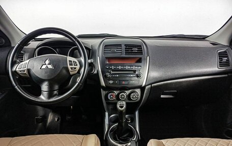 Mitsubishi ASX I рестайлинг, 2013 год, 1 149 000 рублей, 14 фотография