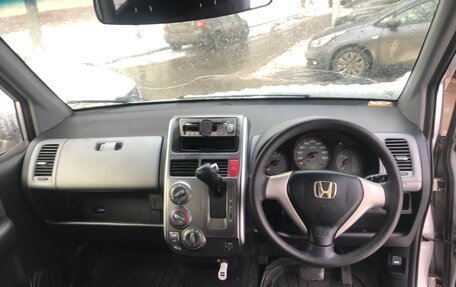 Honda Mobilio Spike I рестайлинг, 2008 год, 300 000 рублей, 2 фотография