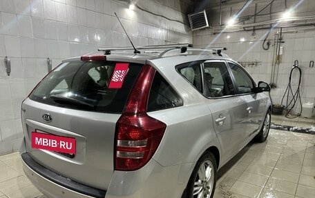 KIA cee'd I рестайлинг, 2008 год, 700 000 рублей, 4 фотография