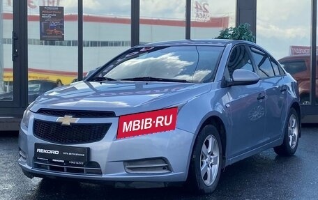 Chevrolet Cruze II, 2012 год, 909 000 рублей, 4 фотография