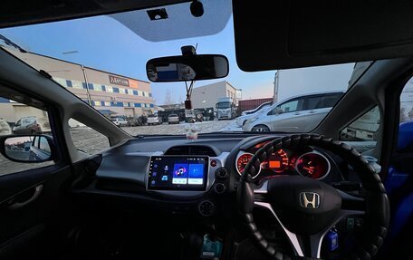 Honda Fit III, 2010 год, 925 000 рублей, 12 фотография