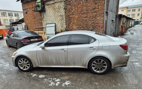 Lexus IS II рестайлинг 2, 2008 год, 1 800 000 рублей, 1 фотография