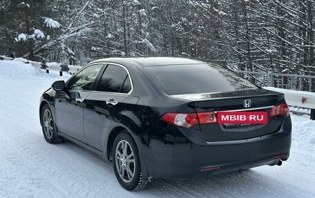 Honda Accord VIII рестайлинг, 2012 год, 990 000 рублей, 5 фотография