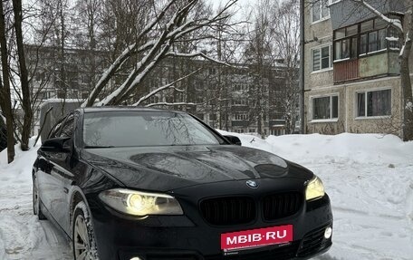 BMW 5 серия, 2016 год, 1 880 000 рублей, 3 фотография