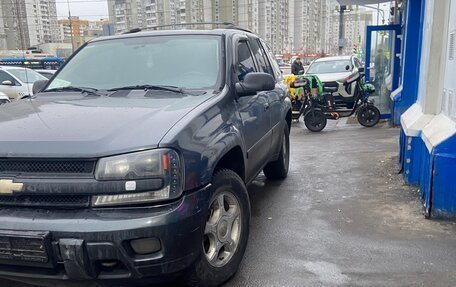 Chevrolet TrailBlazer II, 2006 год, 800 000 рублей, 2 фотография