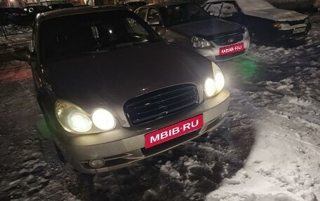 Hyundai Sonata IV рестайлинг, 2004 год, 420 000 рублей, 1 фотография