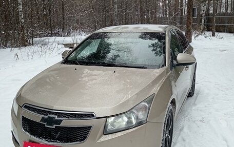 Chevrolet Cruze II, 2011 год, 616 000 рублей, 5 фотография