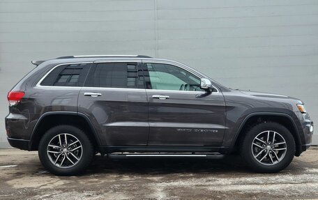 Jeep Grand Cherokee, 2018 год, 3 887 400 рублей, 4 фотография