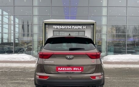 KIA Sportage IV рестайлинг, 2018 год, 2 170 000 рублей, 6 фотография