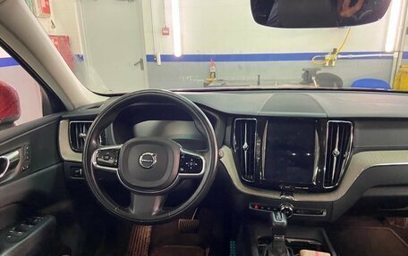 Volvo XC60 II, 2019 год, 3 747 000 рублей, 7 фотография