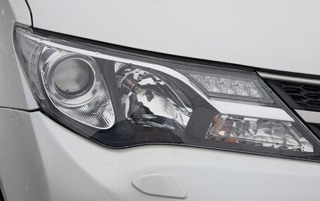 Toyota RAV4, 2015 год, 3 200 000 рублей, 6 фотография