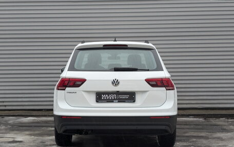 Volkswagen Tiguan II, 2020 год, 2 650 000 рублей, 6 фотография