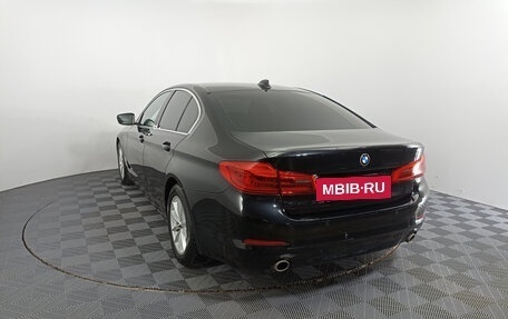 BMW 5 серия, 2018 год, 3 449 000 рублей, 11 фотография