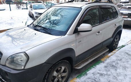 Hyundai Tucson III, 2006 год, 1 000 000 рублей, 8 фотография