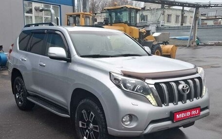 Toyota Land Cruiser Prado 150 рестайлинг 2, 2015 год, 3 250 000 рублей, 1 фотография