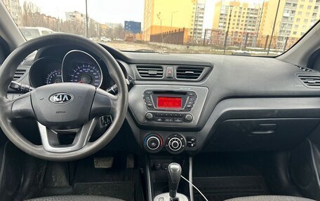 KIA Rio III рестайлинг, 2013 год, 399 500 рублей, 7 фотография