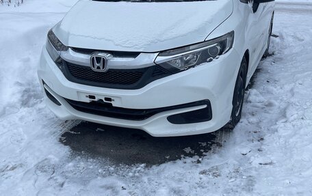 Honda Shuttle II, 2015 год, 1 300 000 рублей, 2 фотография