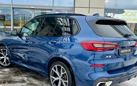 BMW X5, 2018 год, 8 250 000 рублей, 5 фотография