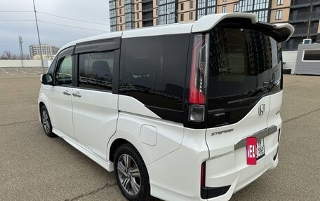 Honda Stepwgn IV, 2015 год, 2 095 000 рублей, 3 фотография