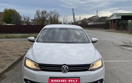 Volkswagen Jetta VI, 2014 год, 1 150 000 рублей, 3 фотография