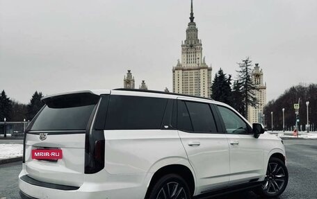 Cadillac Escalade V, 2023 год, 17 100 000 рублей, 7 фотография