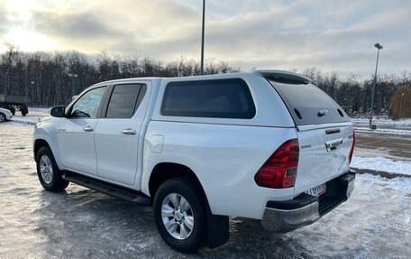 Toyota Hilux VIII, 2019 год, 4 120 000 рублей, 7 фотография