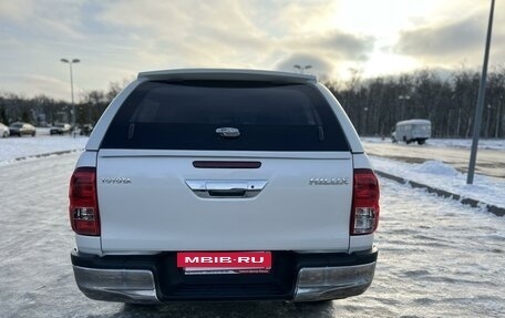 Toyota Hilux VIII, 2019 год, 4 120 000 рублей, 6 фотография