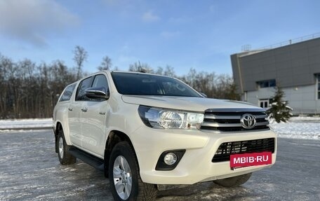 Toyota Hilux VIII, 2019 год, 4 120 000 рублей, 4 фотография