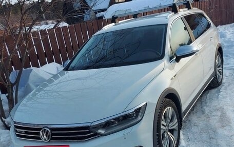 Volkswagen Passat B8 рестайлинг, 2018 год, 3 300 000 рублей, 3 фотография