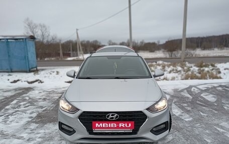 Hyundai Solaris II рестайлинг, 2019 год, 1 700 000 рублей, 3 фотография