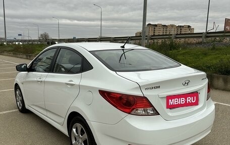 Hyundai Solaris II рестайлинг, 2012 год, 750 000 рублей, 7 фотография