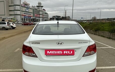 Hyundai Solaris II рестайлинг, 2012 год, 750 000 рублей, 5 фотография