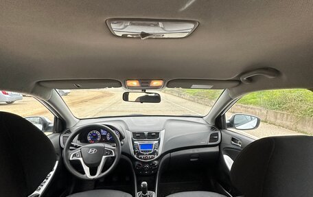 Hyundai Solaris II рестайлинг, 2012 год, 750 000 рублей, 8 фотография