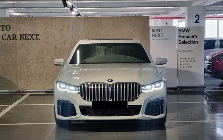 BMW 7 серия, 2022 год, 7 190 000 рублей, 3 фотография