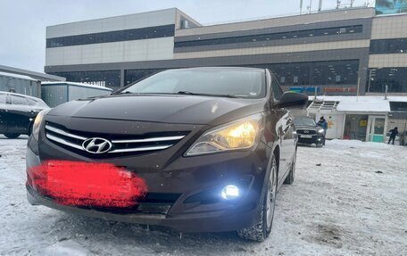 Hyundai Solaris II рестайлинг, 2016 год, 920 000 рублей, 1 фотография