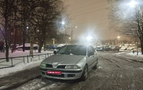 Mitsubishi Carisma I, 2003 год, 100 000 рублей, 1 фотография