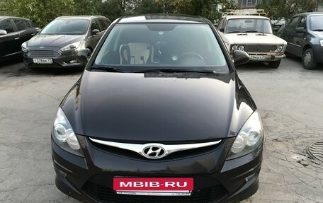 Hyundai i30 I, 2010 год, 260 000 рублей, 2 фотография