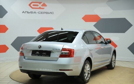 Skoda Octavia, 2018 год, 1 520 000 рублей, 5 фотография