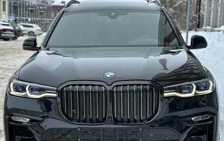 BMW X7, 2021 год, 10 300 000 рублей, 3 фотография