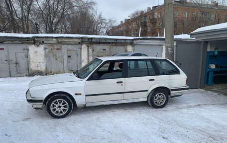 BMW 3 серия, 1991 год, 305 000 рублей, 3 фотография