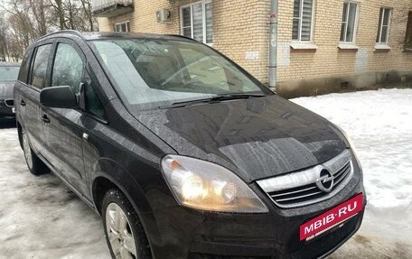 Opel Zafira B, 2012 год, 1 050 000 рублей, 6 фотография