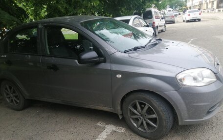 Chevrolet Aveo III, 2010 год, 675 000 рублей, 3 фотография