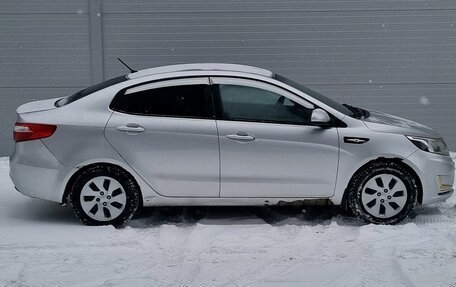 KIA Rio III рестайлинг, 2011 год, 670 000 рублей, 5 фотография