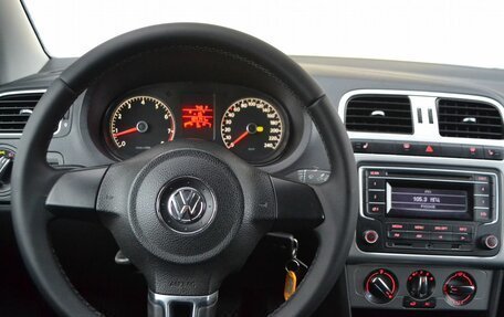 Volkswagen Polo VI (EU Market), 2013 год, 865 000 рублей, 14 фотография