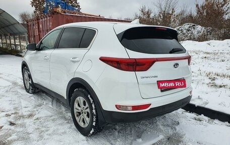 KIA Sportage IV рестайлинг, 2018 год, 2 150 000 рублей, 5 фотография