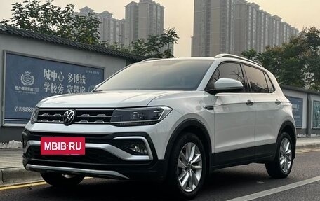 Volkswagen T-Cross I, 2020 год, 1 720 000 рублей, 7 фотография