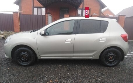 Renault Sandero II рестайлинг, 2014 год, 850 000 рублей, 4 фотография