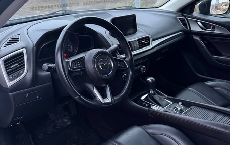 Mazda 3, 2018 год, 2 100 000 рублей, 2 фотография